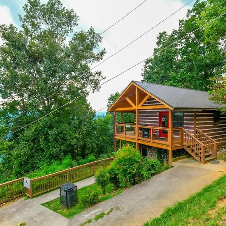 Smoky View On The Rocks Villa Пиджен Фордж Екстериор снимка